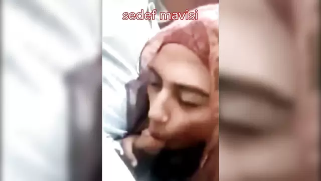 Турок трахнул в рот красивую сучку
